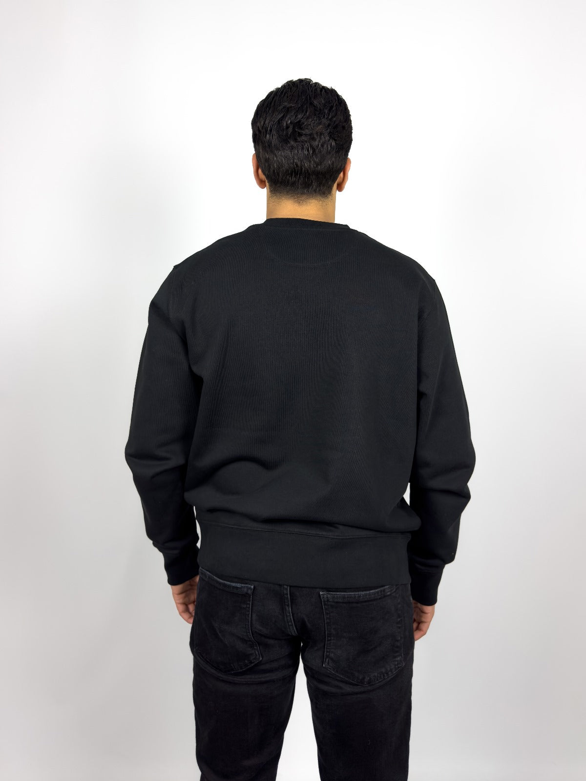 THE YAZ CLASSIC SWEATER | BLACK